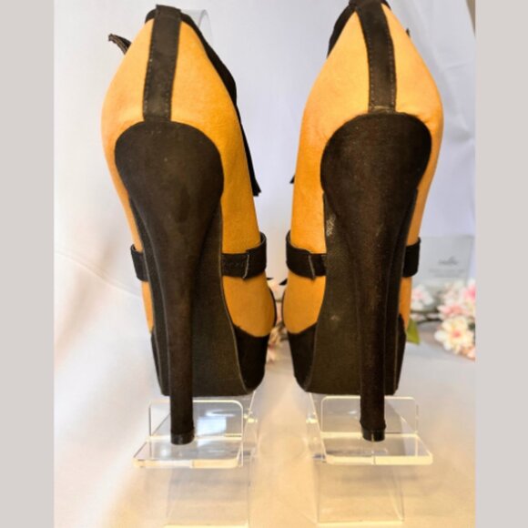 Jacobie Black & Brown Platforms - Picture 8 of 11